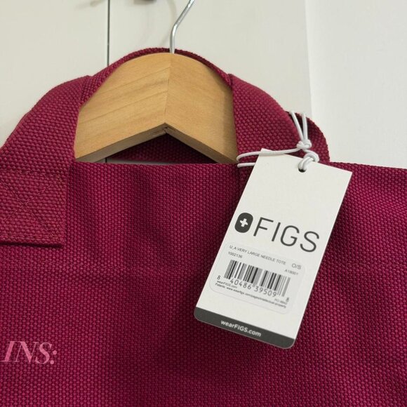 Figs A Very Large Needle Tote in Deep Cranberry - Picture 7 of 8